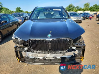 Piąte zdjęcie samochodu w środku: 2026 BMW X5 XDRIVE40I VIN:5UX23EU01T9477977 - miniatura