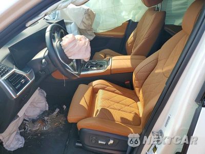 Zdjęcie 7 z 13 samochodu: 2025 BMW X5 XDRIVE40I VIN:5UX23EU00S9X32259 - miniatura
