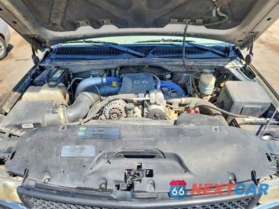 Zdjęcie 11 z 12 samochodu: 2001 CHEVROLET SILVERADO K2500 HEAVY DUTY VIN:1GCHK29101E319388 - miniatura