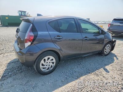 Trzecie zdjęcie samochodu z tyłu: 2016 TOYOTA PRIUS C TWO VIN:JTDKDTB32G1127438 - miniatura
