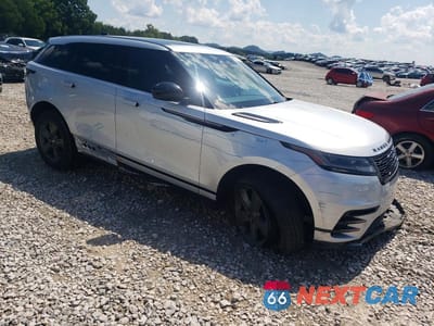 Czwarte zdjęcie samochodu z boku: 2024 LAND ROVER RANGE ROVER VELAR DYNAMIC SE VIN:SALYL2EX3RA370872 - miniatura