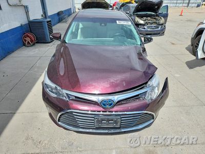 Piąte zdjęcie samochodu w środku: 2018 TOYOTA AVALON HYBRID XLE PREMIUM VIN:4T1BD1EB4JU064075 - miniatura