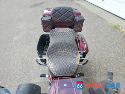 Piąte zdjęcie samochodu w środku: 1983 HONDA GL1100 I VIN:1HFSC0216DA330950 - miniatura
