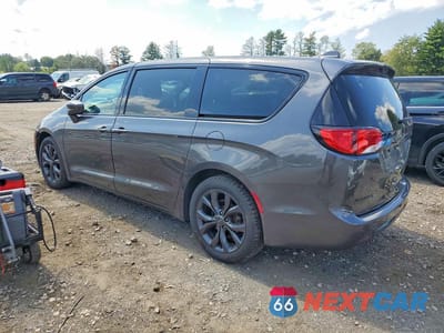 Drugie zdjęcie samochodu z przodu: 2019 CHRYSLER PACIFICA TOURING PLUS VIN:2C4RC1FG9KR666663 - miniatura