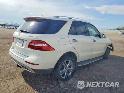 Trzecie zdjęcie samochodu z tyłu: 2013 MERCEDES-BENZ ML 350 4MATIC VIN:4JGDA5HB9DA161475 - miniatura