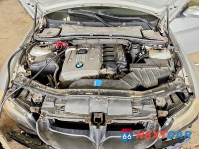 Zdjęcie 11 z 12 samochodu: 2006 BMW 325 I VIN:WBAVB13546PT10436 - miniatura