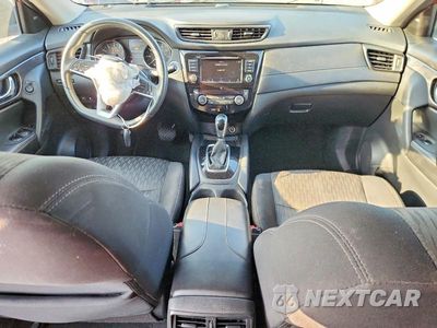 Zdjęcie 14 z 25 samochodu: 2019 NISSAN ROGUE SV VIN:5N1AT2MT6KC701277 - miniatura