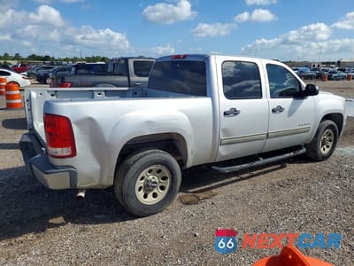 Trzecie zdjęcie samochodu z tyłu: 2011 GMC SIERRA C1500 SL VIN:3GTP1UEA8BG124441 - miniatura