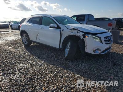 Czwarte zdjęcie samochodu z boku: 2020 MERCEDES-BENZ GLA 250 VIN:WDCTG4EB5LU028913 - miniatura