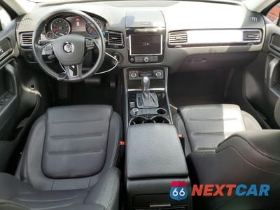 Zdjęcie 8 z 13 samochodu: 2011 VOLKSWAGEN TOUAREG V6 VIN:WVGFF9BP7BD000964 - miniatura
