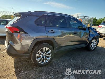 Trzecie zdjęcie samochodu z tyłu: 2023 TOYOTA RAV4 XLE PREMIUM VIN:2T3C1RFV6PC242459 - miniatura