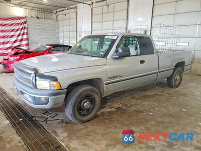 1996 DODGE RAM 2500 1B7KC23W6TJ169885 - główne zdjęcie licytacji z USA - miniatura