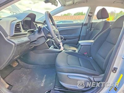 Zdjęcie 7 z 12 samochodu: 2020 HYUNDAI ELANTRA SE VIN:KMHD74LF0LU077156 - miniatura