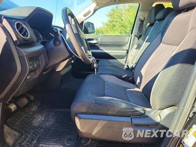 Zdjęcie 7 z 12 samochodu: 2016 TOYOTA TUNDRA SR5 VIN:5TFUM5F15GX064068 - miniatura