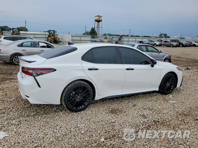 Trzecie zdjęcie samochodu z tyłu: 2022 TOYOTA CAMRY SE NIGHTSHADE VIN:4T1T11AK7NU054102 - miniatura