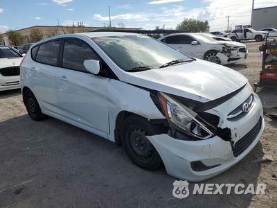 Czwarte zdjęcie samochodu z boku: 2015 HYUNDAI ACCENT GS VIN:KMHCT5AE1FU227934 - miniatura
