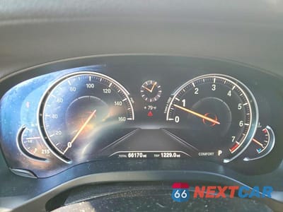 Zdjęcie 9 z 13 samochodu: 2019 BMW X3 XDRIVE30I VIN:5UXTR9C59KLP77386 - miniatura