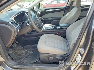 Zdjęcie 7 z 12 samochodu: 2016 FORD FUSION S VIN:3FA6P0G71GR199116 - miniatura