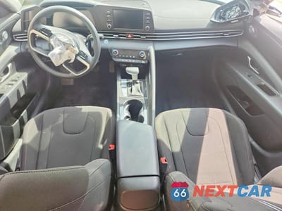 Zdjęcie 8 z 13 samochodu: 2026 HYUNDAI ELANTRA HYBRID BLUE VIN:KMHLM4DJ6TU202748 - miniatura