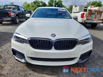 Piąte zdjęcie samochodu w środku: 2019 BMW 540 XI VIN:WBAJE7C56KG892610 - miniatura