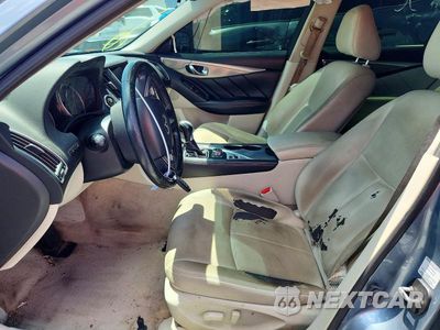 Zdjęcie 7 z 12 samochodu: 2015 INFINITI Q50 BASE VIN:JN1BV7AR0FM418434 - miniatura