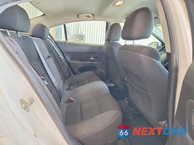 Zdjęcie 10 z 12 samochodu: 2015 CHEVROLET CRUZE LT VIN:1G1PC5SB4F7183364 - miniatura