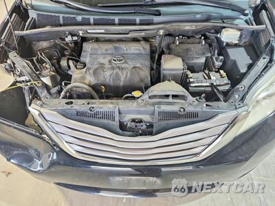 Zdjęcie 12 z 13 samochodu: 2015 TOYOTA SIENNA XLE 8-PASSENGER VIN:5TDYK3DC3FS568364 - miniatura