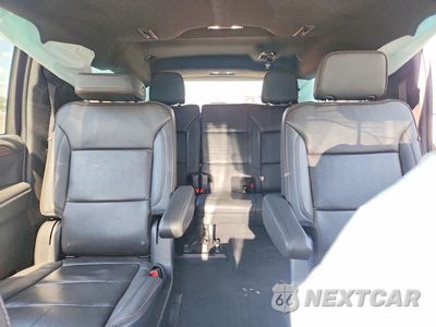 Zdjęcie 10 z 13 samochodu: 2024 CHEVROLET SUBURBAN K1500 HIGH COUNTRY VIN:1GNSKGKL4RR291914 - miniatura