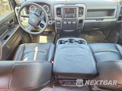 Zdjęcie 8 z 12 samochodu: 2017 RAM 1500 ST VIN:1C6RR7KM8HS589778 - miniatura