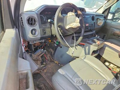 Zdjęcie 8 z 13 samochodu: 2011 FORD E350 VAN WITH BUCKET LIFT VIN:1FTSE3EL5BDB31161 - miniatura
