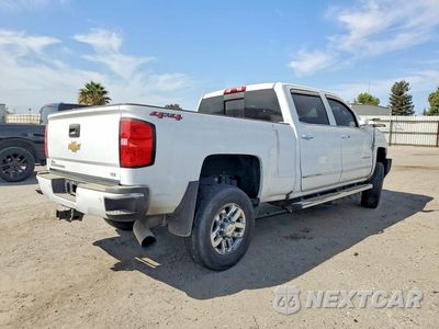 Trzecie zdjęcie samochodu z tyłu: 2019 CHEVROLET SILVERADO K3500 LTZ VIN:1GC4KXCY1KF238994 - miniatura