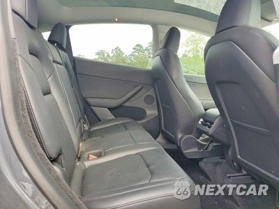 Zdjęcie 10 z 12 samochodu: 2023 TESLA MODEL Y VIN:7SAYGDEE4PA043231 - miniatura