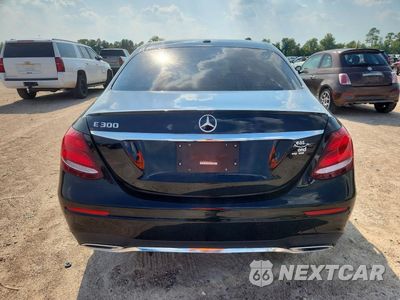 Zdjęcie 6 z 12 samochodu: 2019 MERCEDES-BENZ E-KLASSE E 300 VIN:WDDZF4JB4KA519665 - miniatura