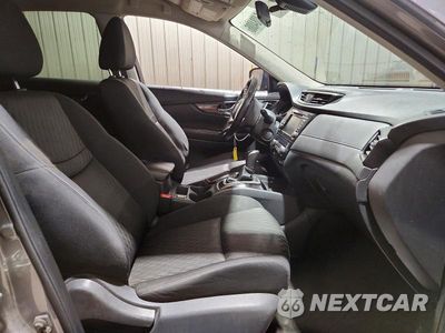 Zdjęcie 7 z 13 samochodu: 2020 NISSAN ROGUE SV VIN:KNMAT2MT8LP514167 - miniatura