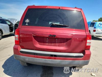 Zdjęcie 6 z 12 samochodu: 2014 JEEP PATRIOT SPORT VIN:1C4NJPBA5ED697005 - miniatura