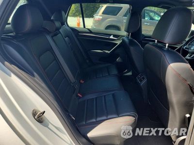 Zdjęcie 10 z 12 samochodu: 2016 VOLKSWAGEN GTI S/SE VIN:3VW447AU8GM030786 - miniatura