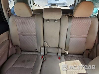 Zdjęcie 10 z 13 samochodu: 2017 NISSAN ROGUE SV VIN:5N1AT2MT3HC832952 - miniatura