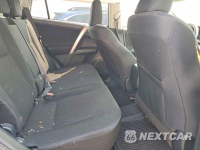 Zdjęcie 11 z 13 samochodu: 2017 TOYOTA RAV4 LE VIN:JTMZFREV2HJ719108 - miniatura