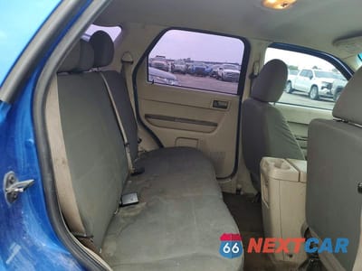 Zdjęcie 10 z 12 samochodu: 2012 FORD ESCAPE XLS VIN:1FMCU0C70CKC66634 - miniatura