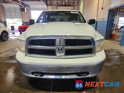 Piąte zdjęcie samochodu w środku: 2009 DODGE RAM 1500 SLT VIN:1D3HV13P99S742022 - miniatura