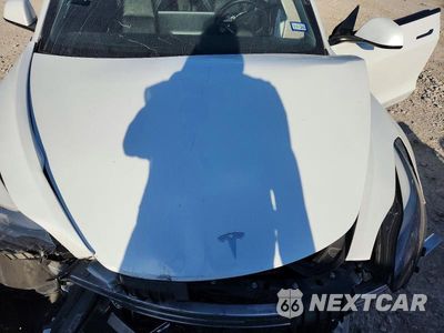Zdjęcie 11 z 12 samochodu: 2023 TESLA MODEL 3 VIN:5YJ3E1EA0PF431097 - miniatura