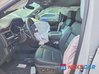 Zdjęcie 7 z 12 samochodu: 2024 CHEVROLET SUBURBAN K1500 HIGH COUNTRY VIN:1GNSKGKL0RR180048 - miniatura