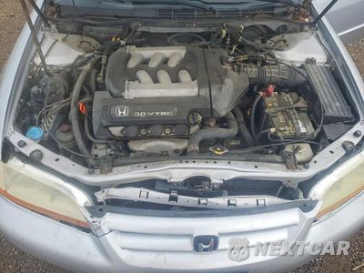 Zdjęcie 11 z 12 samochodu: 2002 HONDA ACCORD EX VIN:1HGCG16502A080982 - miniatura