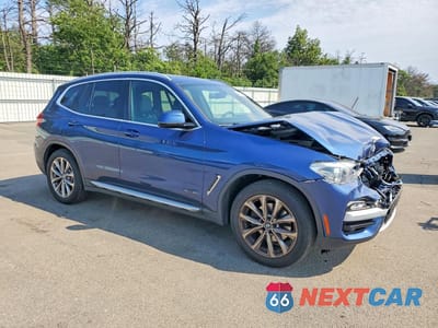Czwarte zdjęcie samochodu z boku: 2018 BMW X3 XDRIVE30I VIN:5UXTR9C50JLD62524 - miniatura