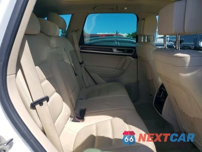 Zdjęcie 11 z 13 samochodu: 2015 VOLKSWAGEN TOUAREG V6 VIN:WVGEF9BP8FD006290 - miniatura