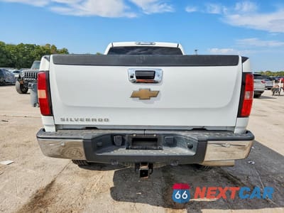 Zdjęcie 6 z 12 samochodu: 2007 CHEVROLET SILVERADO C2500 HEAVY DUTY VIN:1GCHC23667F511273 - miniatura