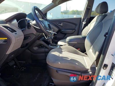 Zdjęcie 7 z 12 samochodu: 2015 HYUNDAI TUCSON GLS VIN:KM8JT3AF6FU037602 - miniatura