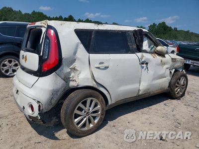 Trzecie zdjęcie samochodu z tyłu: 2017 KIA SOUL + VIN:KNDJP3A55H7423803 - miniatura