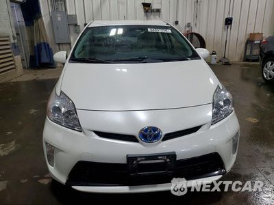 Piąte zdjęcie samochodu w środku: 2014 TOYOTA PRIUS TWO VIN:JTDKN3DU3E0369466 - miniatura