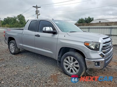 Czwarte zdjęcie samochodu z boku: 2016 TOYOTA TUNDRA SR5 VIN:5TFRM5F11GX099499 - miniatura